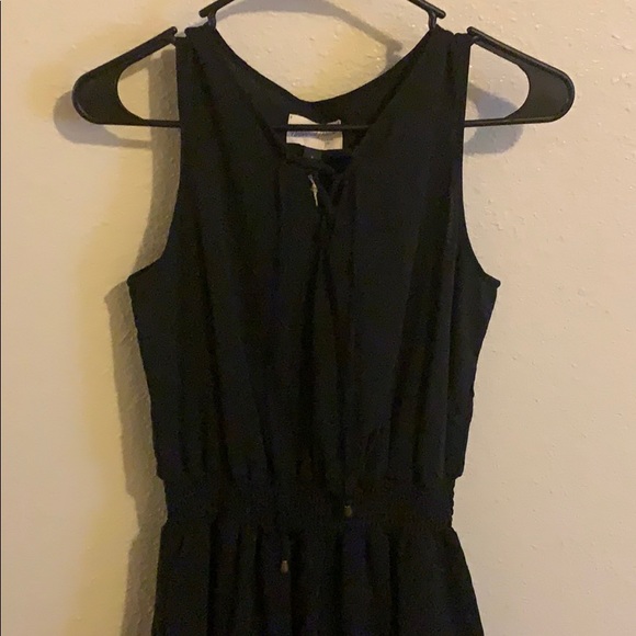 Universal Thread dress - Picture 2 of 2